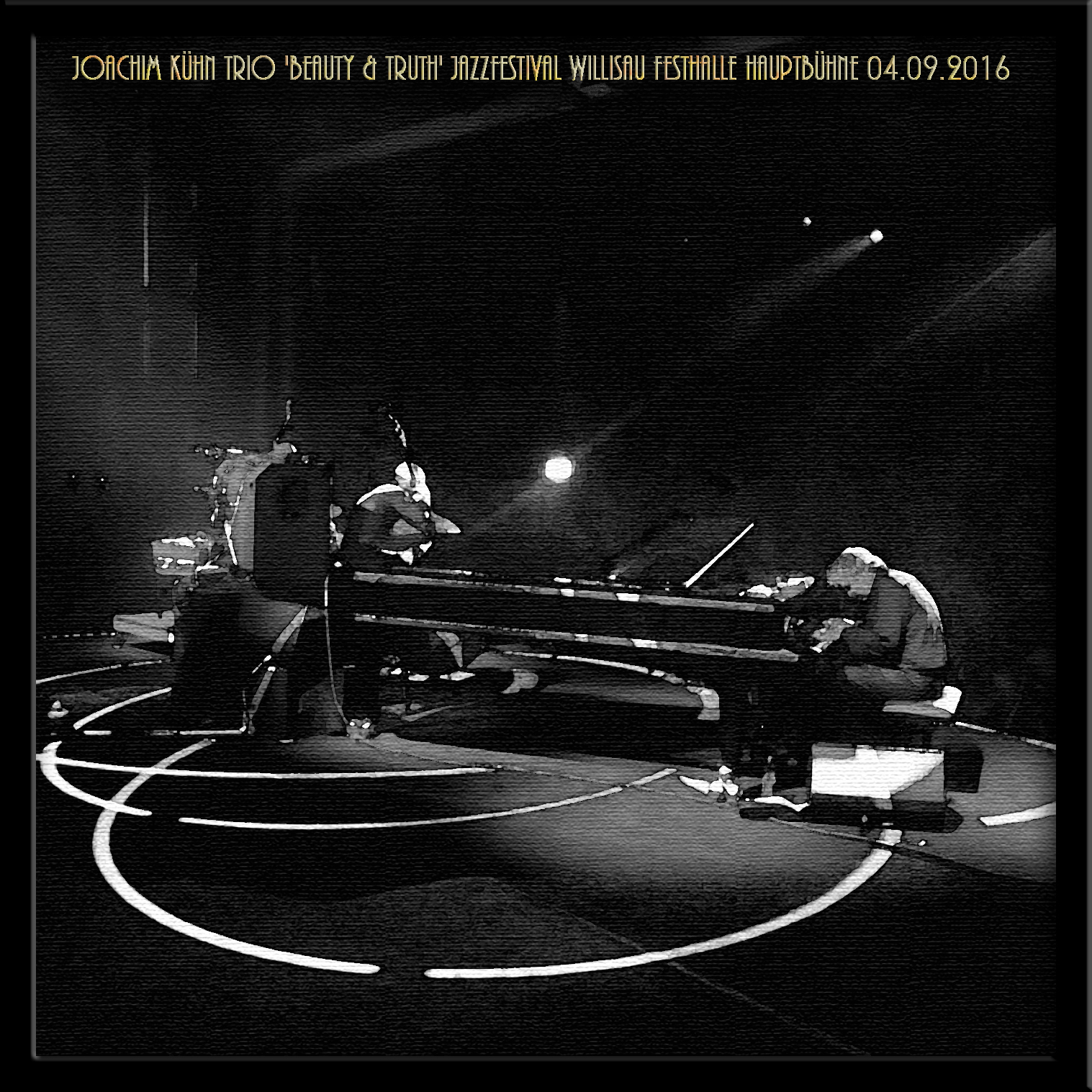 JoachimKuehnTrio2016-09-04JazzfestivalWillisauSwitzerland (3).jpg